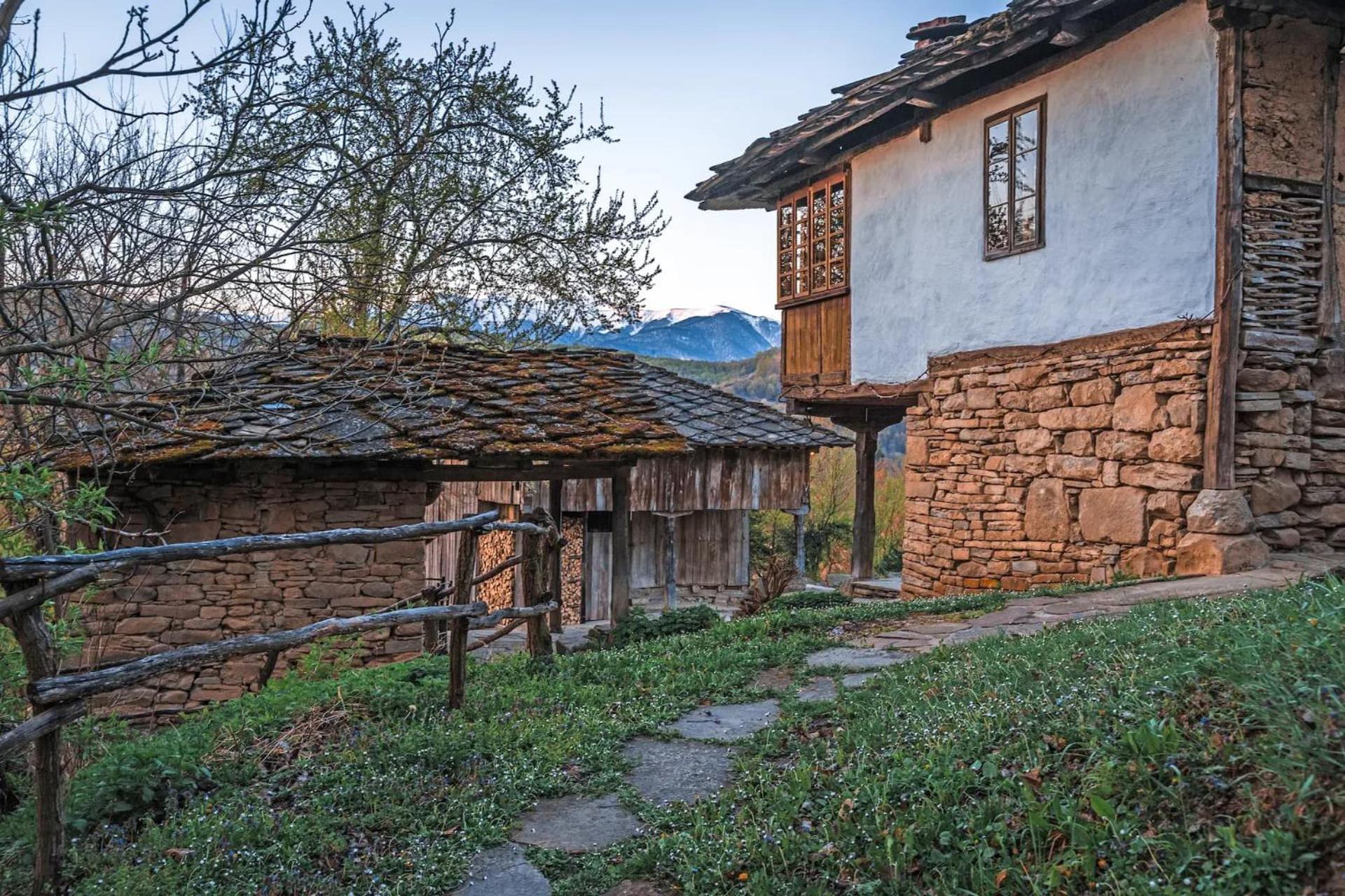 Authentic House With Stunning Mountain View - Karashka Villa Apriltsi  Eksteriør billede
